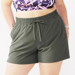 Women's plus size deals tek gear shorts